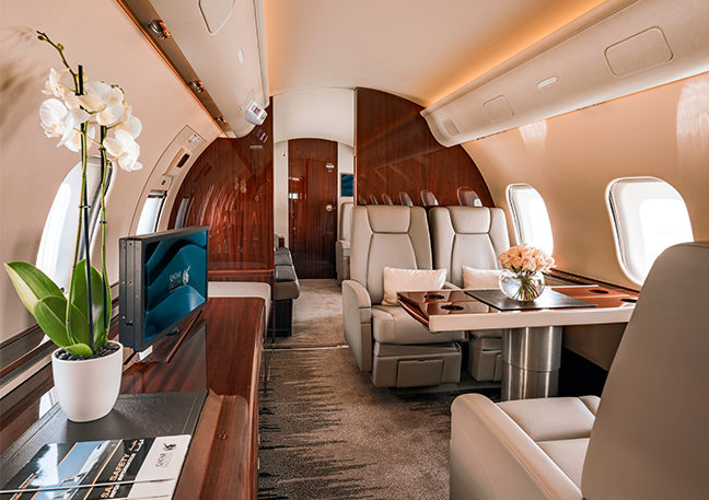 Global 5000 bedroom